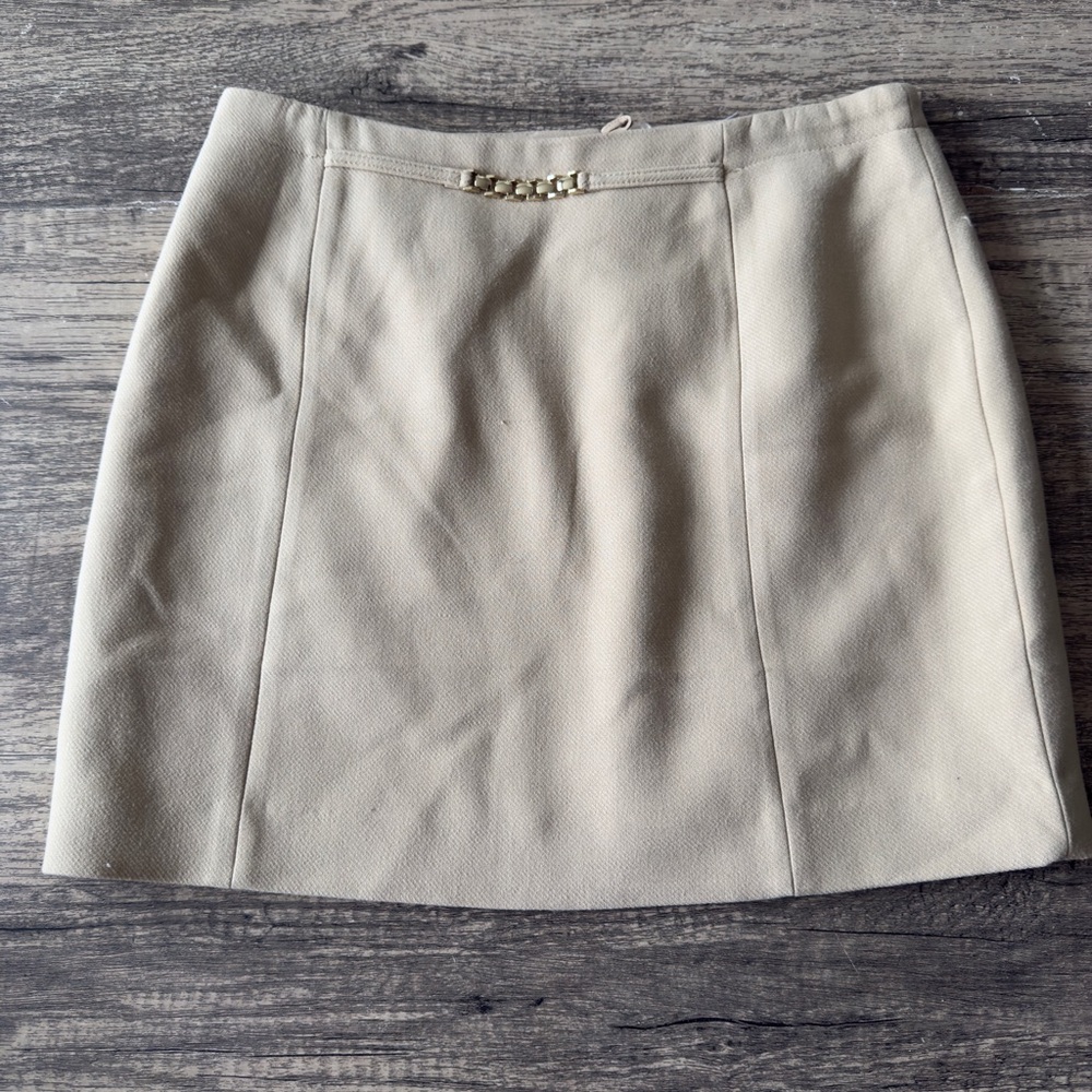 Elegant Cream Skirt with Buckle